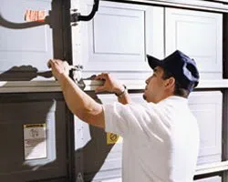 Garage Door Solution Service Glendale, AZ 623-295-3084 - rep-gdr-16m