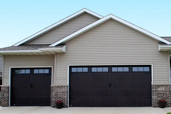 Garage Door Solution Service Glendale, AZ 623-295-3084 - res-gdr-16m